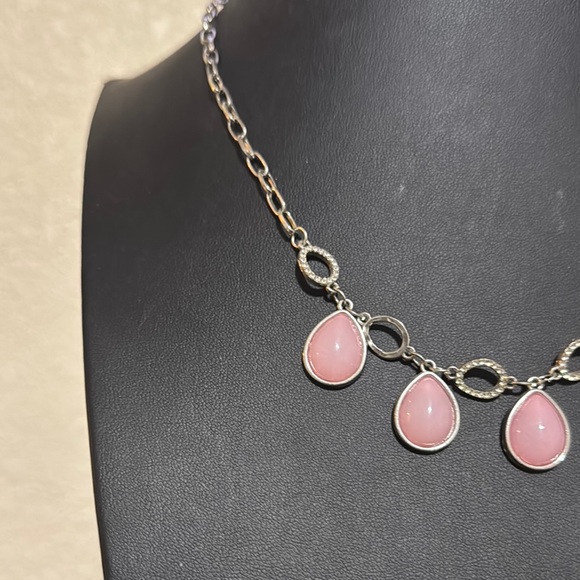 3/$12 Paparazzi Pink and Silver Necklace with Elegant Teardrop Design - Picture 2 of 3